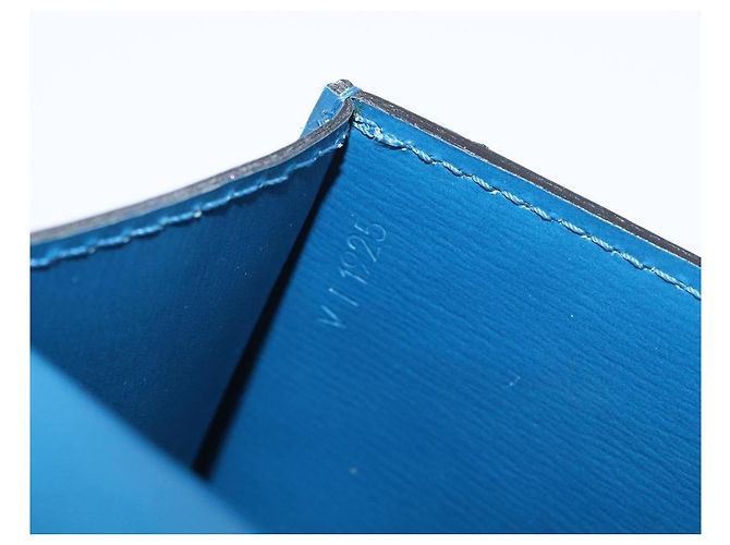 LOUIS VUITTON Pochette Tilsitt in Epi Blu M52605 LV Auth BA10893 - vista 12