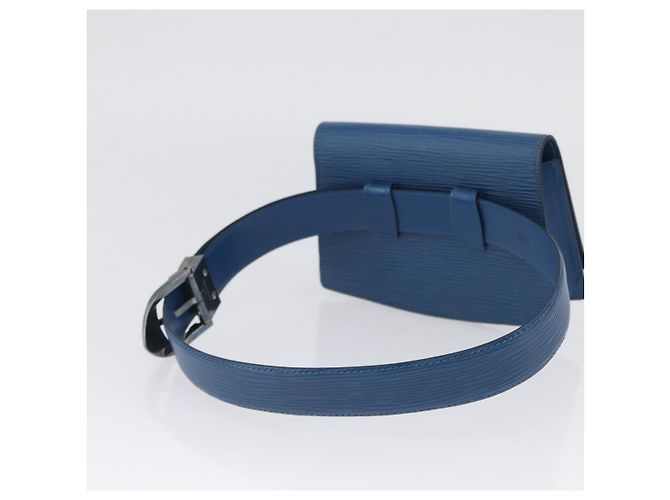 LOUIS VUITTON Pochette Tilsitt in Epi Blu M52605 LV Auth BA10893 - vista 8