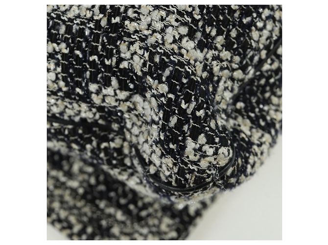 Borsa a Spalla CHANEL in tweed Bianco Nero CC Auth bs33641V - vista 17