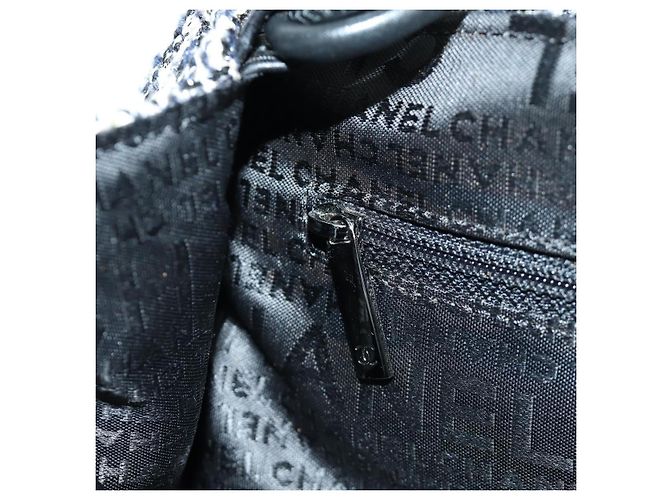 Borsa a Spalla CHANEL in tweed Bianco Nero CC Auth bs33641V - vista 25