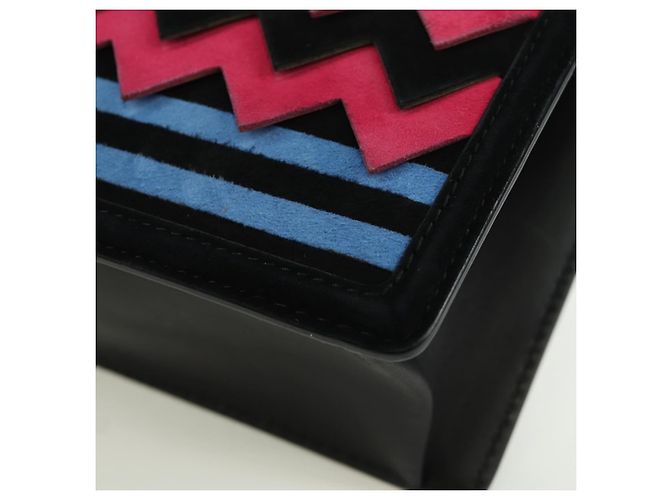 Borsa a Spalla Gancini in Camoscio Nero Rosa Oro Auth ARZ419M di Salvatore Ferragamo D'oro - vista 17