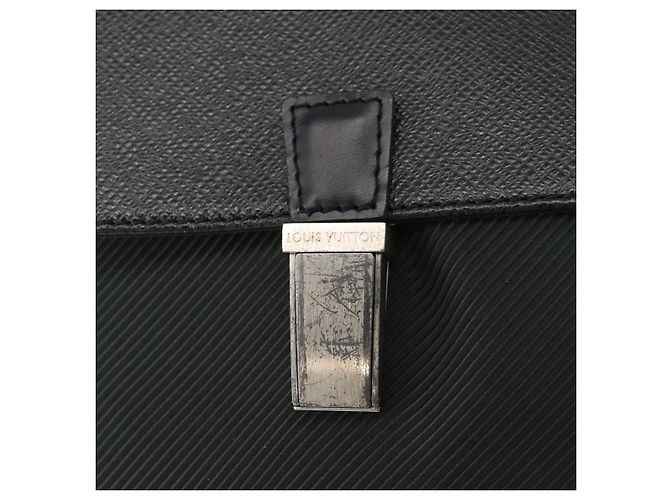 LOUIS VUITTON Borsa a Spalla Taiga Saratov GM Ardoise M30882 LV Auth ka2868 Grigio - vista 17