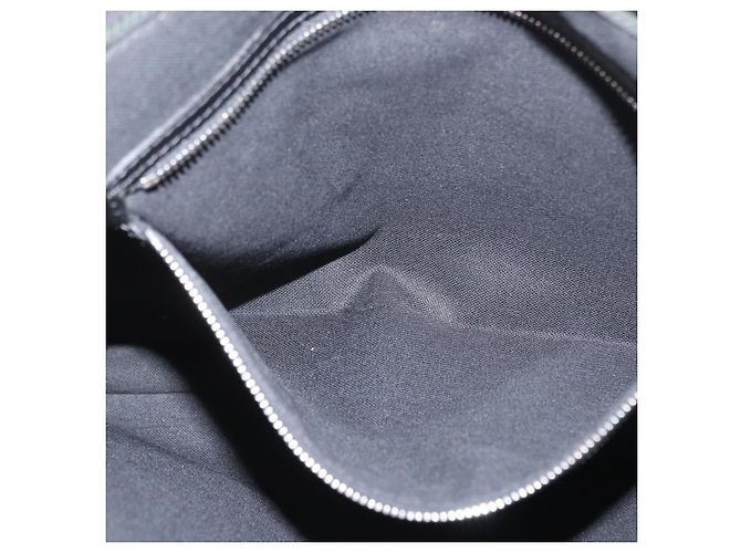 LOUIS VUITTON Borsa a Spalla Taiga Saratov GM Ardoise M30882 LV Auth ka2868 Grigio - vista 23