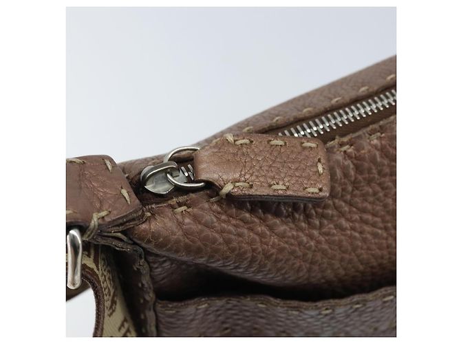 FENDI Celeria Schultertasche aus Leder Braun Silber Authentisch ka2864 - Ansicht 10