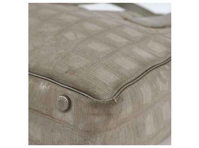 CHANEL Nuova Borsa da Viaggio in Nylon Beige CC Auth BA11252 - vista 14