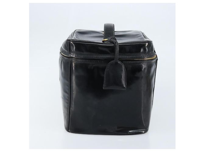 Vanity CHANEL Kosmetiktasche Lackleder Schwarz Gold CC Auth bs33674 Golden - Ansicht 4