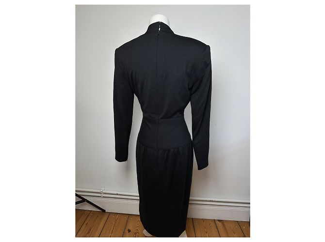 Robe en Laine Vintage Givenchy M Noir - vue 15