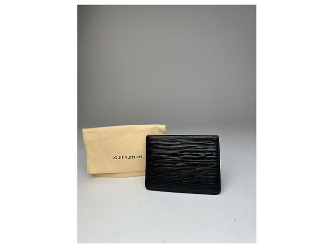 Vintage Louis Vuitton EPI Leather Card Holder Black - view 12