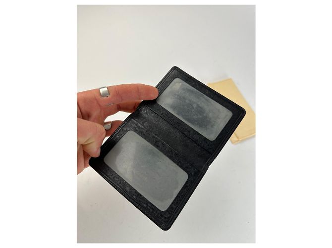 Vintage Louis Vuitton EPI Leather Card Holder Black - view 6