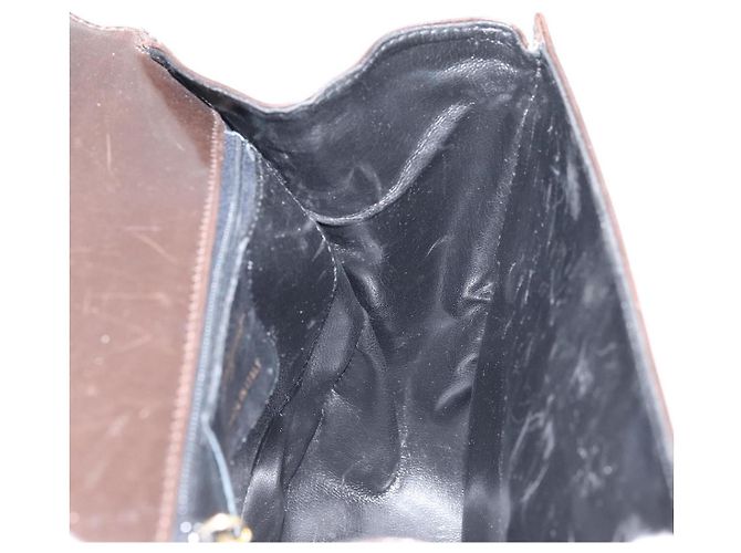 Salvatore Ferragamo Borsa a Spalla Gancini in Pelle Marrone Scuro Oro Auth LNZ544 D'oro - vista 20