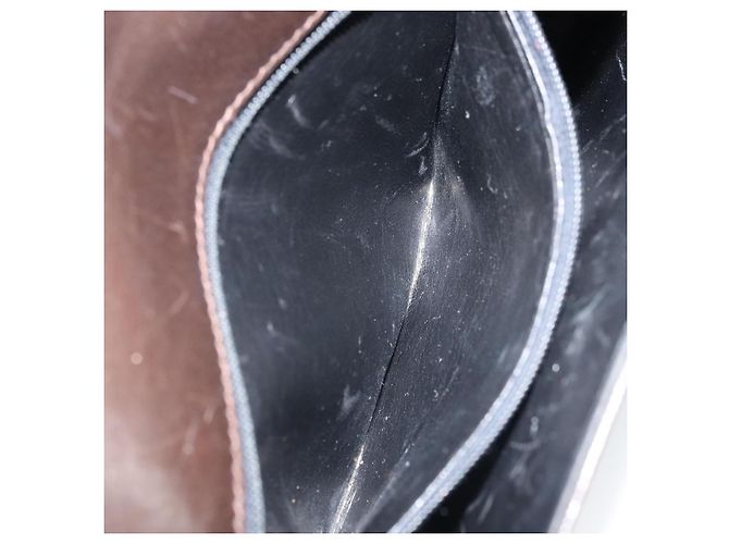 Salvatore Ferragamo Borsa a Spalla Gancini in Pelle Marrone Scuro Oro Auth LNZ544 D'oro - vista 23