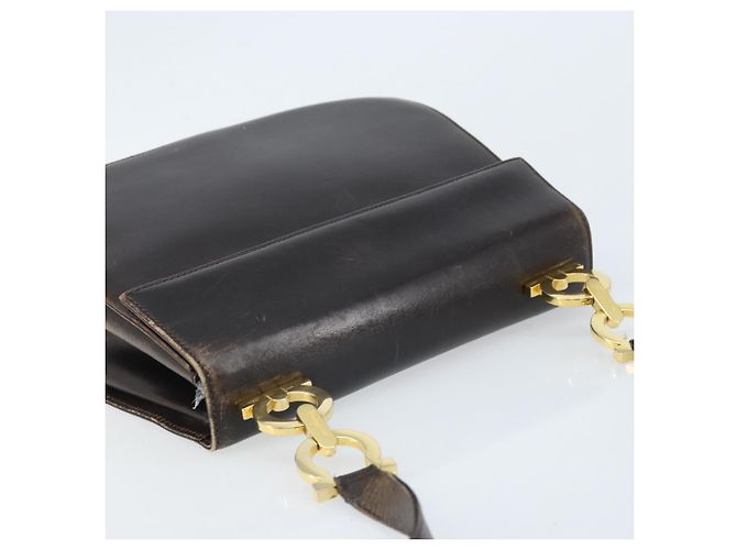 Salvatore Ferragamo Borsa a Spalla Gancini in Pelle Marrone Scuro Oro Auth LNZ544 D'oro - vista 6