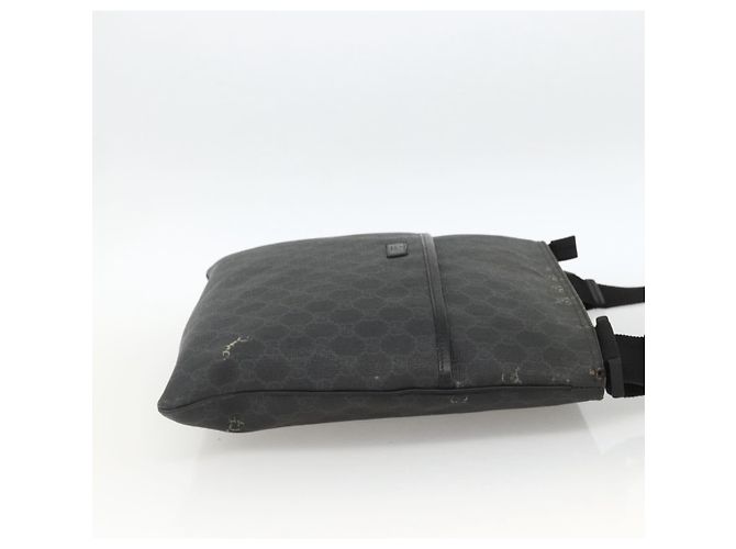 Borsa a Spalla GG Supreme in PVC Nero Argento di GUCCI 162904 Auth ka3041 - vista 4