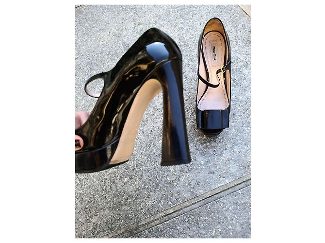 Miu Miu Schwarze Lacklederabsätze - Ansicht 7