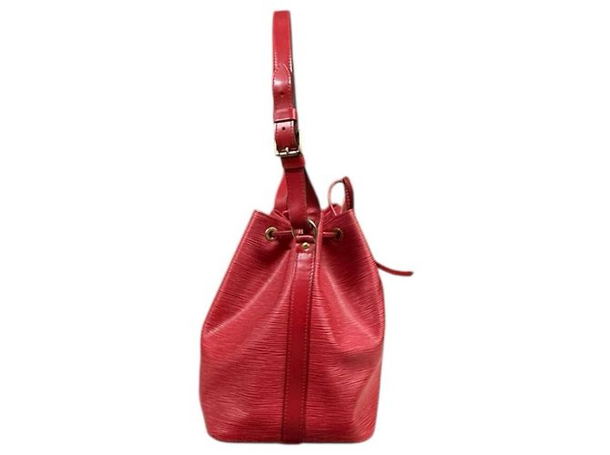 Noe Borsa a Spalla Petit Noé Epi Louis Vuitton Rosso - vista 4