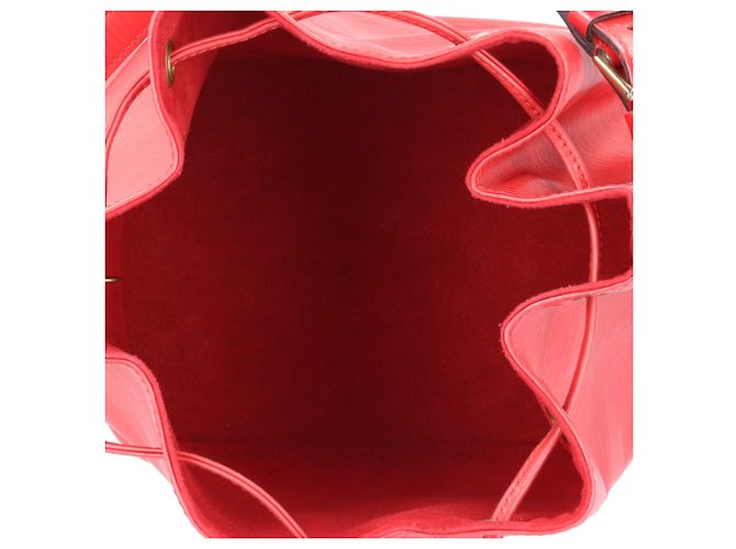 Noe Borsa a Spalla Petit Noé Epi Louis Vuitton Rosso - vista 6