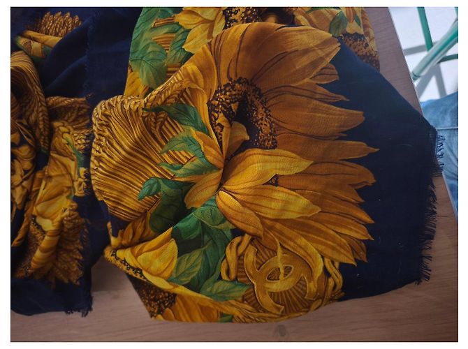 Foulard in Lana e Seta Chanel Girasoli Verde Giallo Blu navy - vista 8