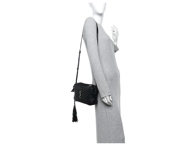 SAINT LAURENT Borsa a tracolla Lou in pelle matelassé Monogram nera Nero - vista 15