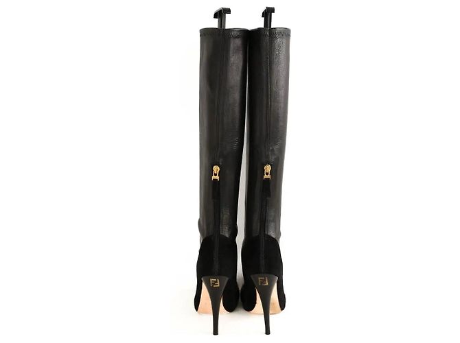 Fendi Schwarze Stiefel - Ansicht 2