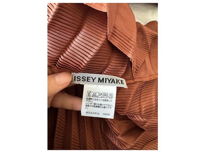 Issey Miyake Plissee Top Braun Polyester - Ansicht 6