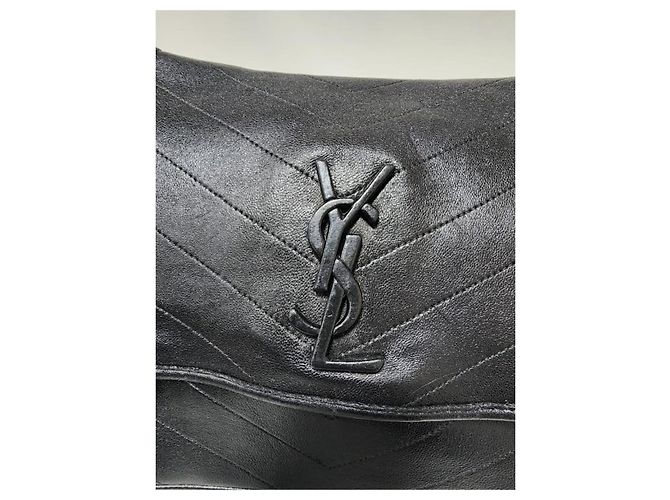 Bolsa de Ombro Niki Medium em Couro Preto YSL Saint Laurent - vista 10