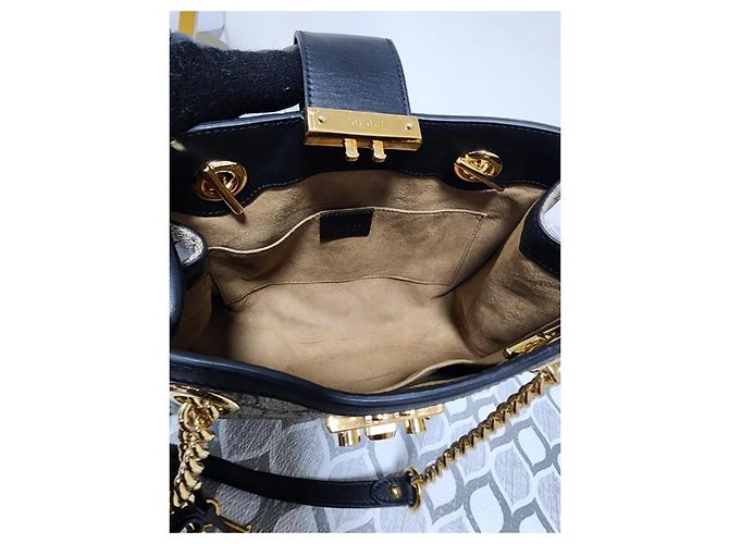 Padlock GUCCI GG Supreme Monogram Piccola Tote con Lucchetto Nera Marrone Beige - vista 5