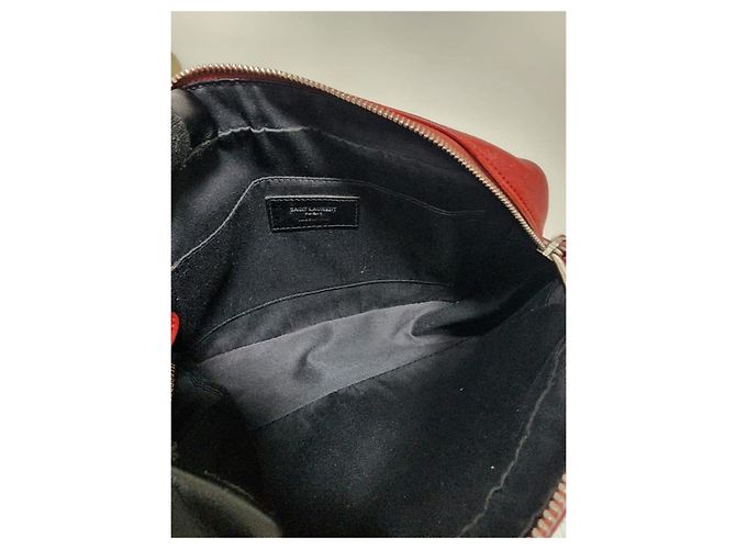 Borsa a tracolla Lou Camera in pelle Saint Laurent bordeaux - vista 11