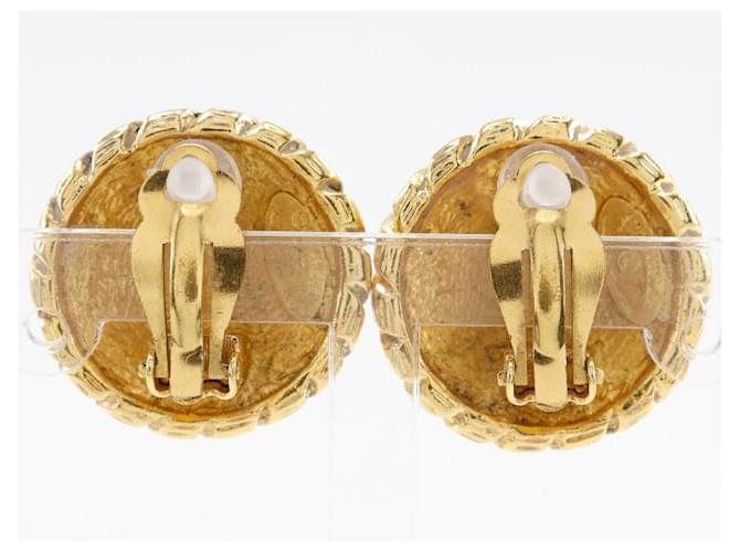 Timeless Pendientes Coco Mark de Chanel Dorado - vista 3