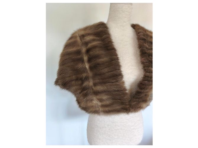 Autre Marque Leichtes Nerz-Bolero/kurze Jacke, perfekter Zustand, Größe 38 bis 42 - Ansicht 3