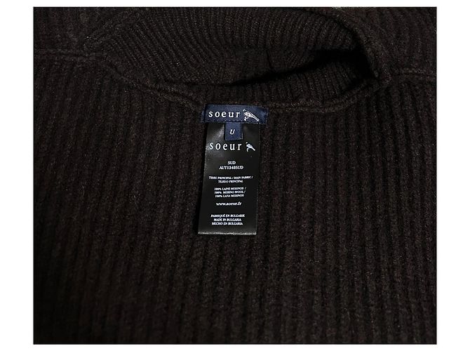 Sciarpa Soeur in Lana Merino Marrone con Collo Alto - vista 5