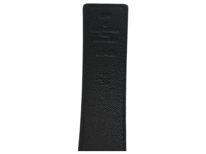 Brauner Monogramm Initiales Wendegürtel von Louis Vuitton - Ansicht 6