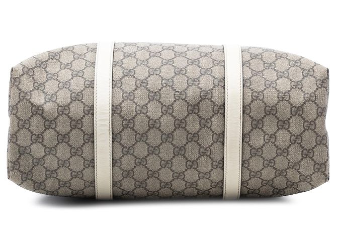 Tote Vertical Joy GG Supreme Beige di Gucci - vista 3