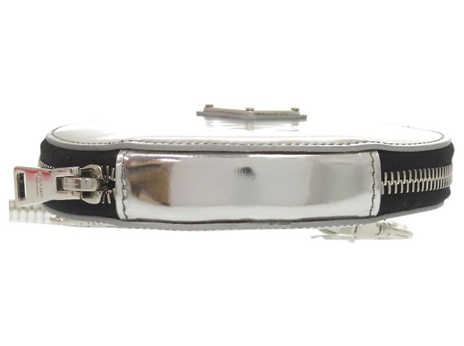 Borsa a tracolla con catena rotonda in spazzolato argento di Prada - vista 3