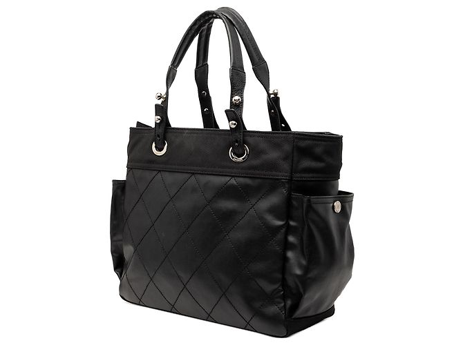 Chanel Grande Borsa Biarritz Parigi in Tela Trapuntata Nera Nero - vista 2