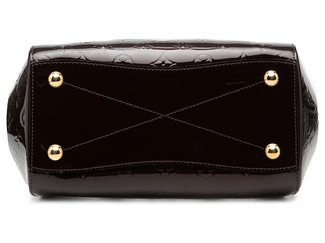 Louis Vuitton Montana in Vernis Monogram Viola Porpora - vista 3