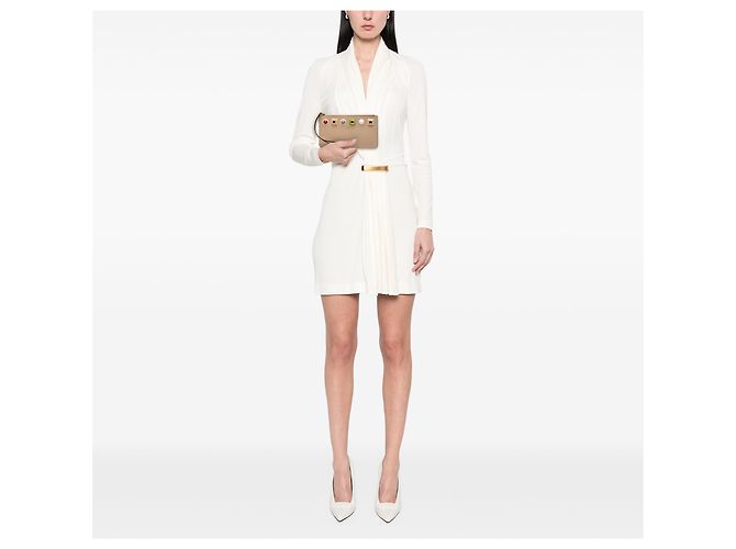 Clutch de cuero beige con tachuelas Fendi de muñeca delgada - vista 7