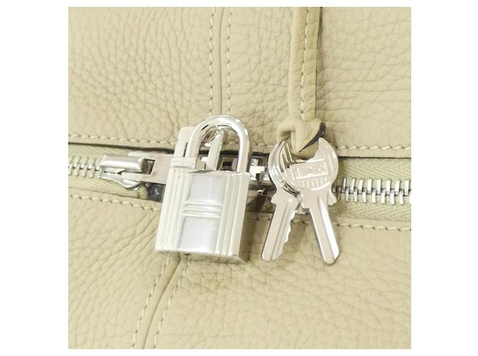 Borsa Boston Hermès Victoria II Fourre-Tout 35 cm Beige - vista 3