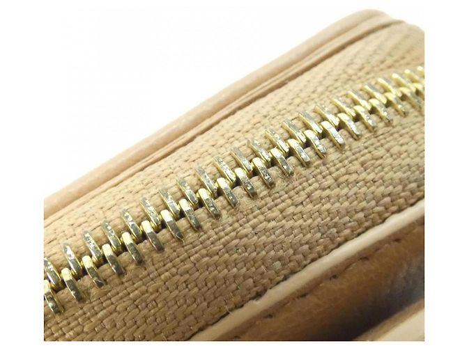 Cartera Lou Coussin Louis Vuitton Camello - vista 5