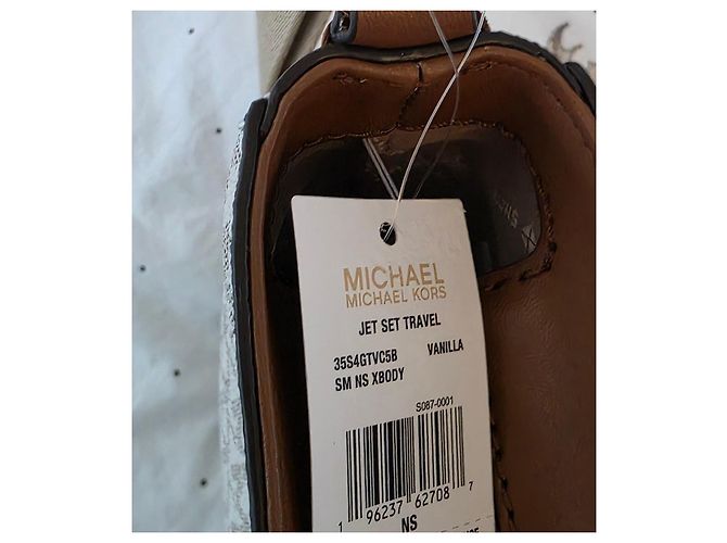 Borsa a Spalla Michael Kors Jet Set Travel in Tela Monogrammata Marrone Beige D'oro - vista 10