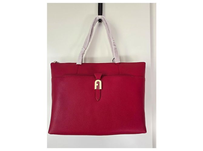 Furla rote Tasche aus genarbtem Leder Golden - Ansicht 3
