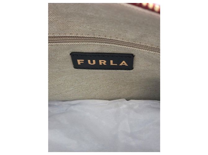Furla rote Tasche aus genarbtem Leder Golden - Ansicht 7