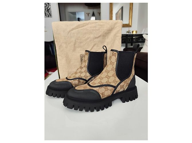 Botas Chelsea Gucci GG Supreme Negro Beige - vista 12