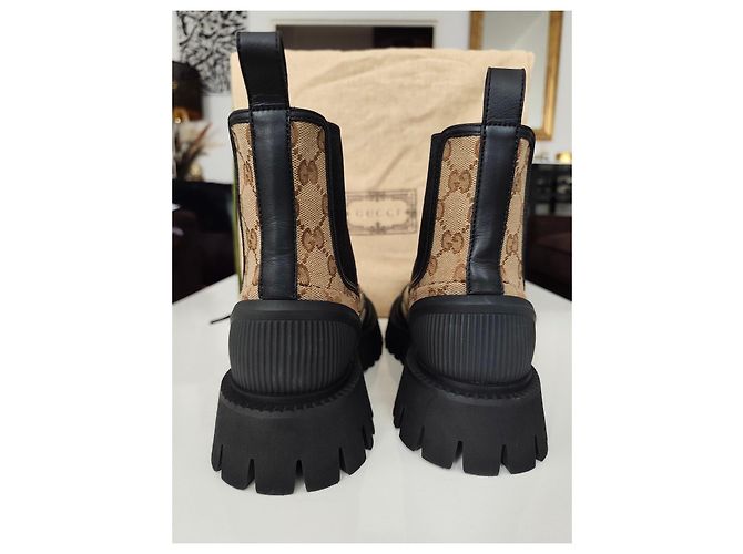 Botas Chelsea Gucci GG Supreme Negro Beige - vista 4