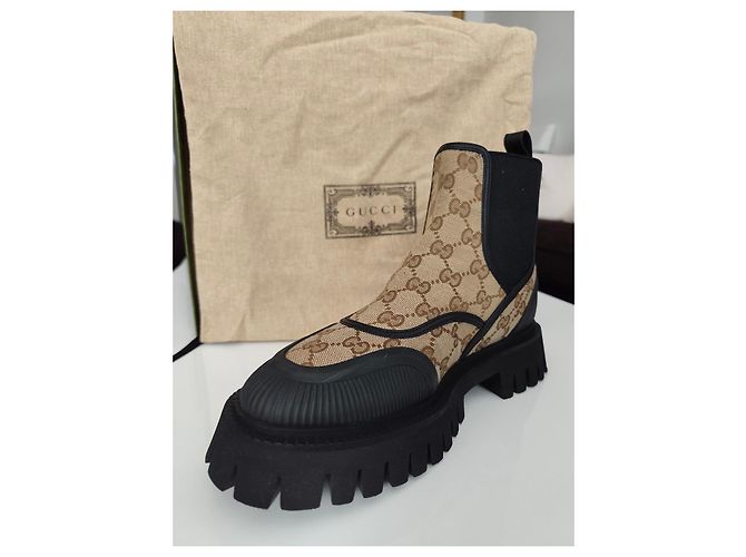 Botas Chelsea Gucci GG Supreme Negro Beige - vista 7
