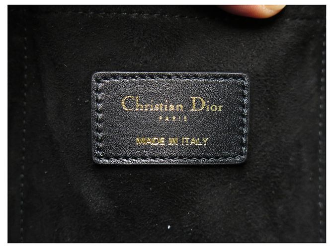 NUOVA BORSA A MANO CHRISTIAN DIOR ESSENTIAL GM IN PELLE ARCHICANNE CON TRACOLLA Nero - vista 10
