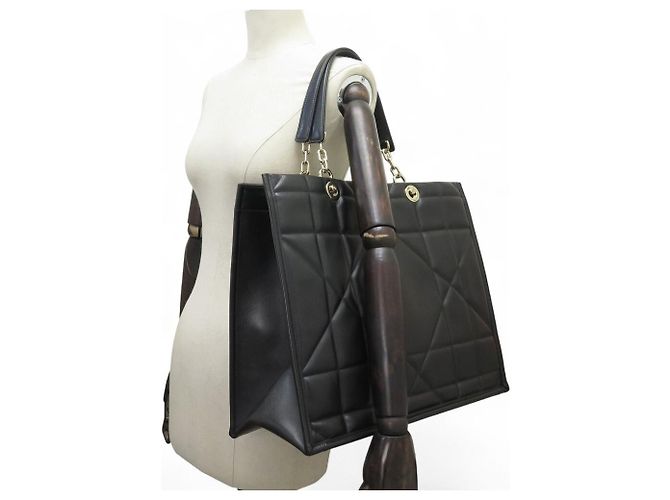 NUOVA BORSA A MANO CHRISTIAN DIOR ESSENTIAL GM IN PELLE ARCHICANNE CON TRACOLLA Nero - vista 6