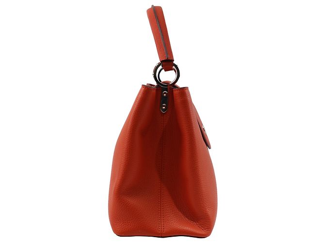 Borsa Louis Vuitton Capucines MM in pelle arancione - vista 2