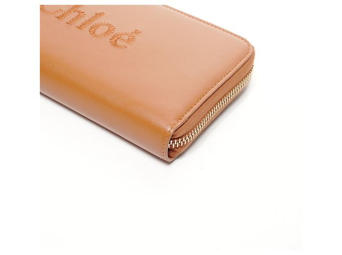Langer Leder-Reißverschluss-Geldbeutel mit Chloé-Logo in Braun - Ansicht 6