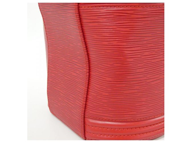 Cannes Epi Handtasche von Louis Vuitton Rot - Ansicht 6