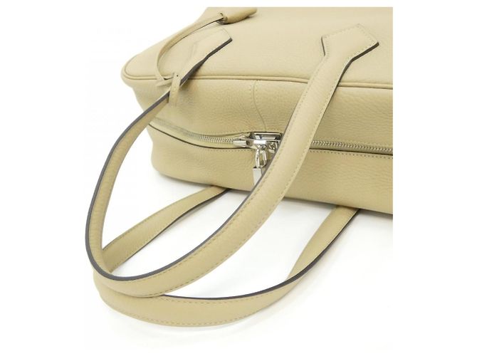 Borsa Boston Fourre-Tout Victoria II di Hermès Beige - vista 8